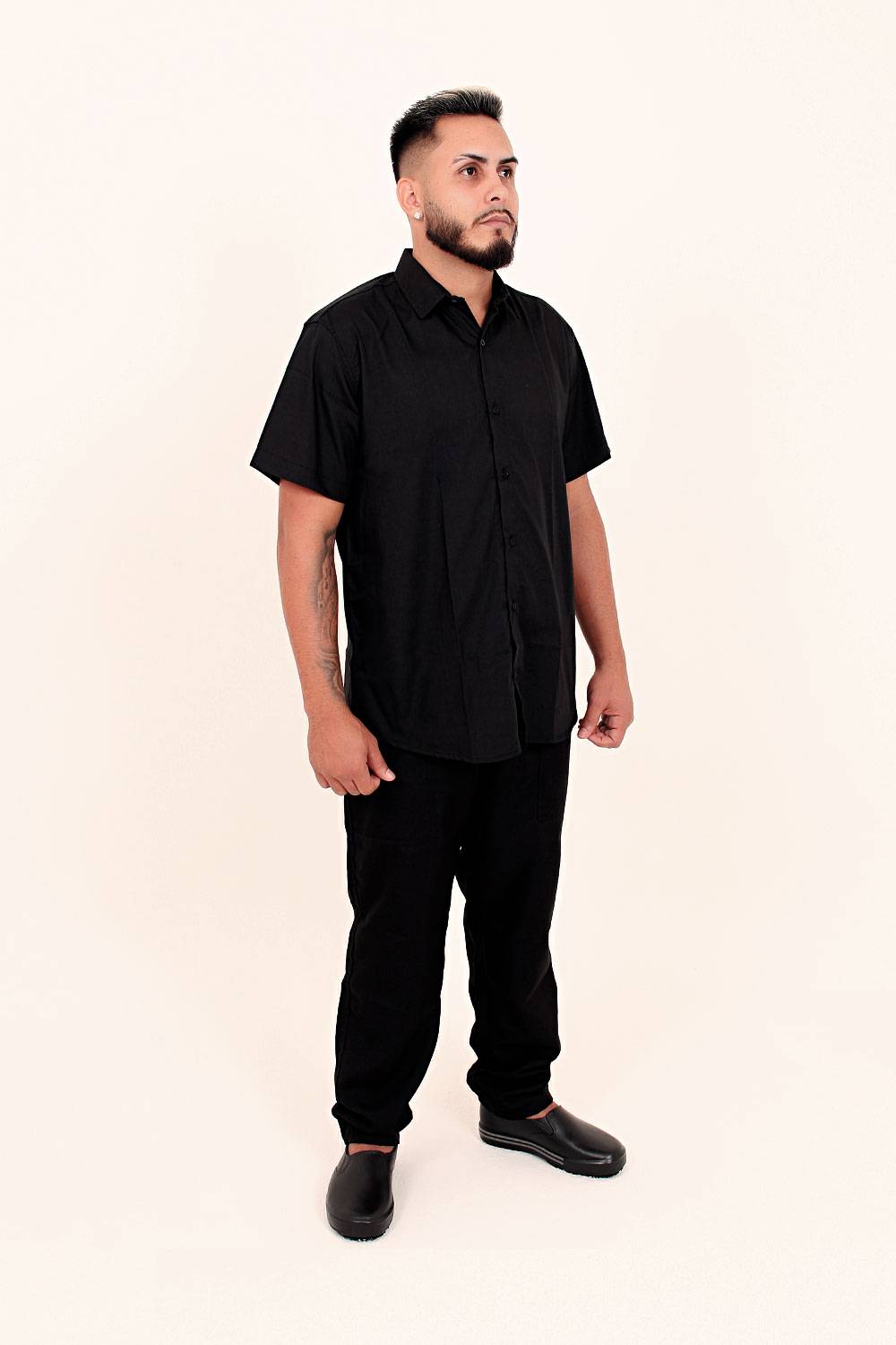 camisa-social-manga-curta-preta