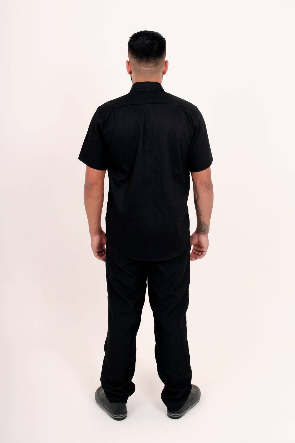 camisa-workshirt-manga-curta-preta