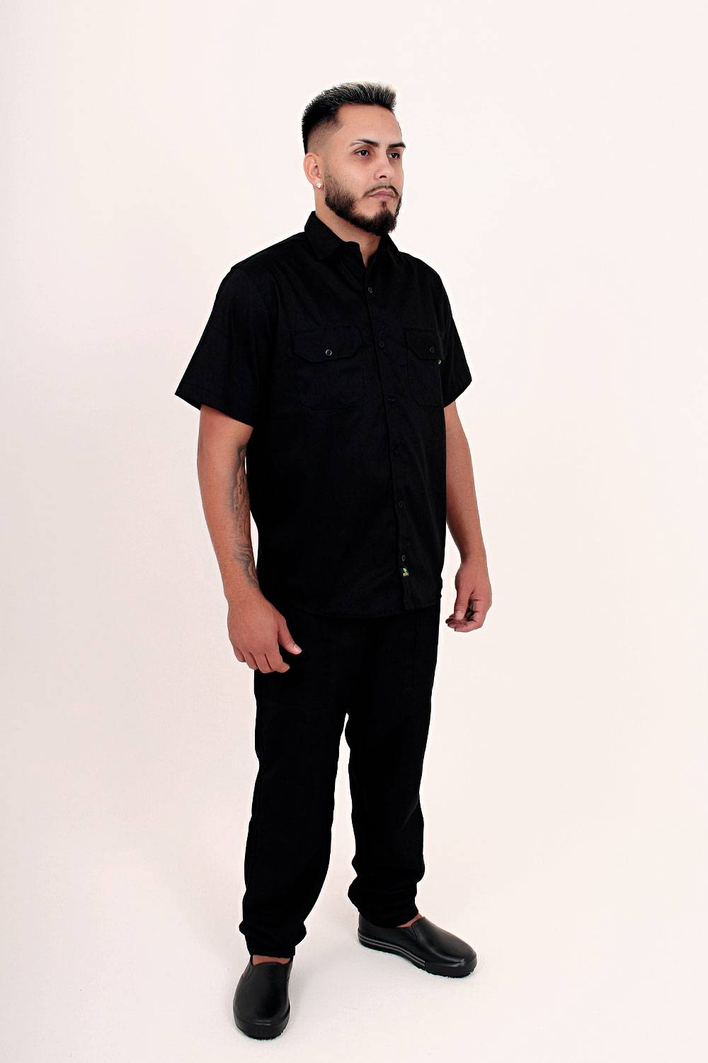 camisa-workshirt-manga-curta-preta